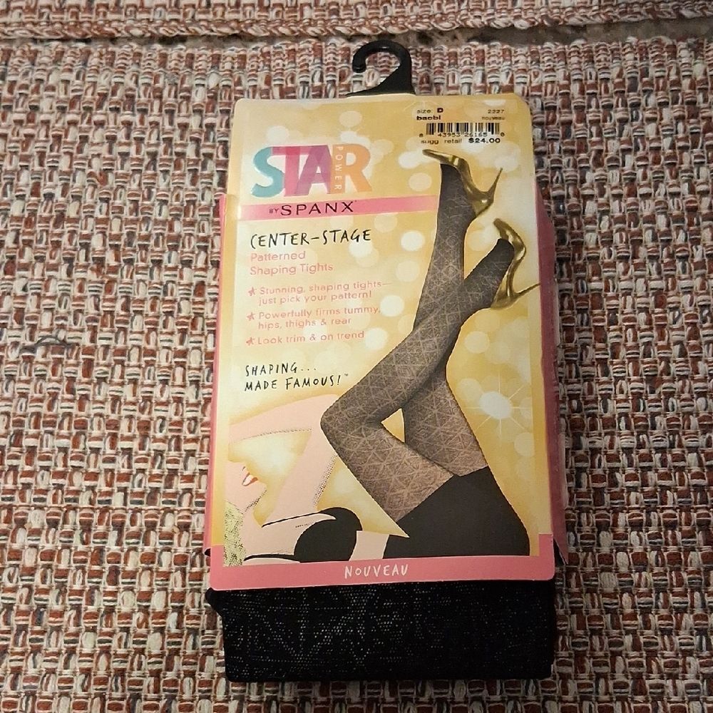 SPANX Star Center-Stage Backdrop Black Patterned Tights Size D  New